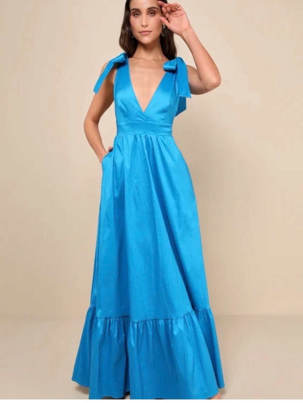 Lulu's NWT vibrant blue tie-shoulder, deep V maxi dress, size small